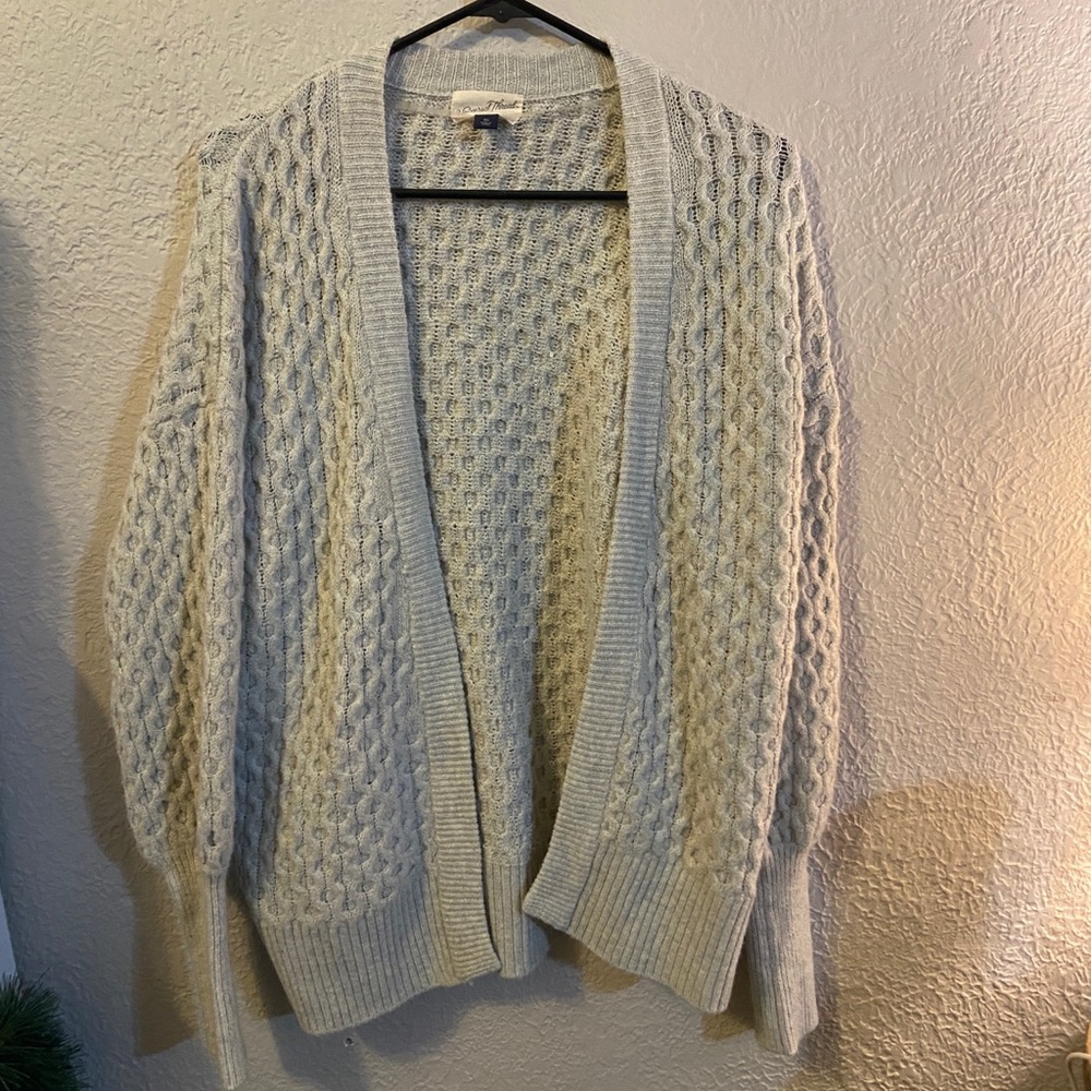 Universal thread grey cardigan